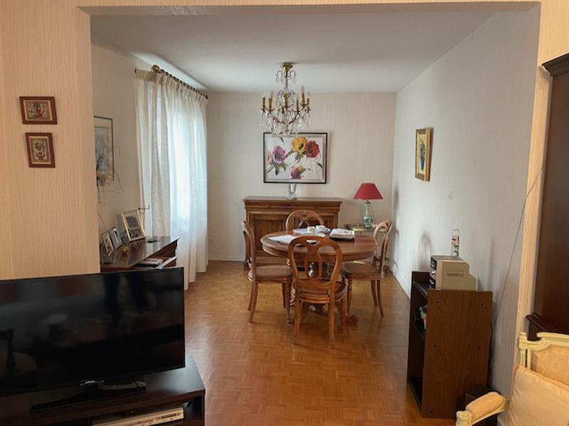 Appartement - 85 m² - 3 pièces