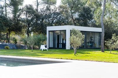 Maison - 220 m² - 5 pièces