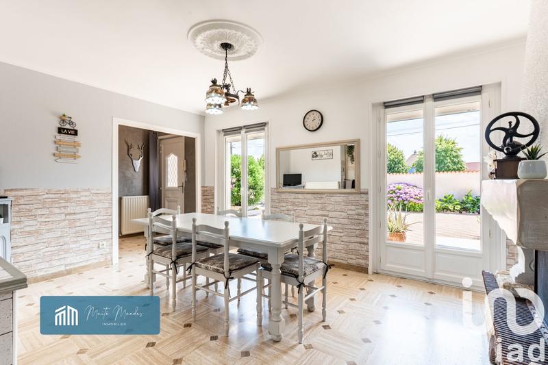 Maison - 184 m² - 7 pièces