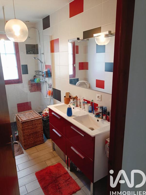 Maison - 90 m² - 4 pièces