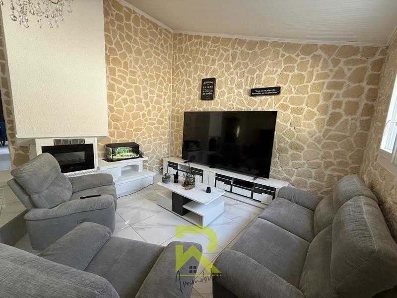 Villa - 161 m² - 6 pièces