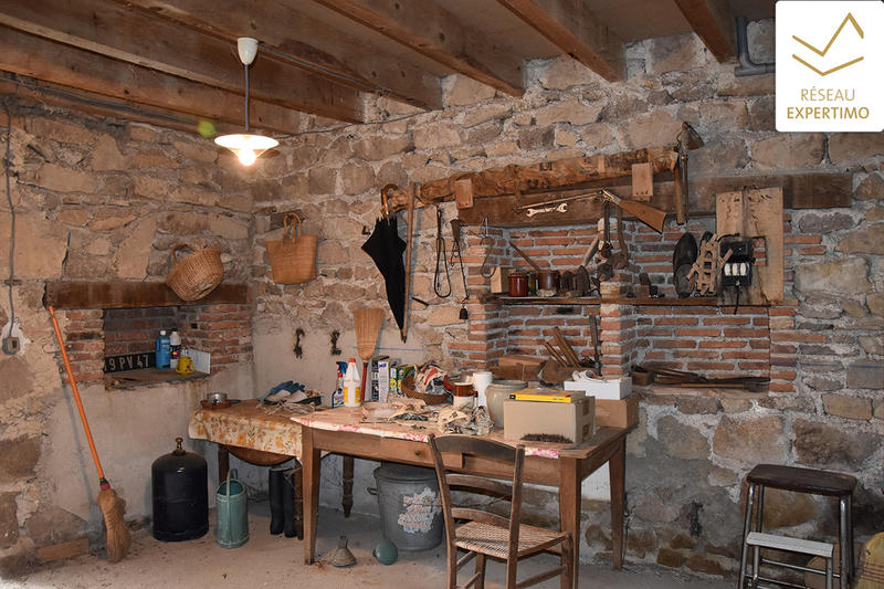 Maison - 93 m² - 4 pièces