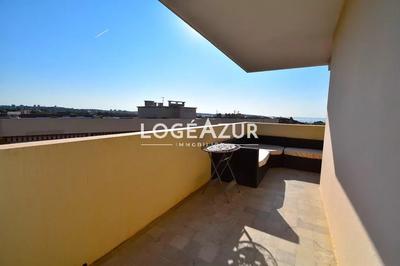 Appartement - 76 m² - 4 pièces