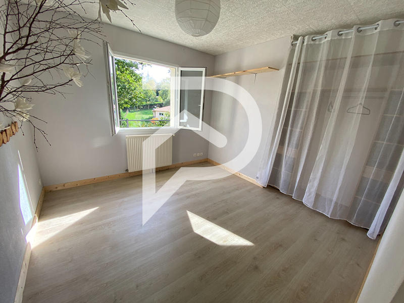 Maison - 120 m² - 4 pièces