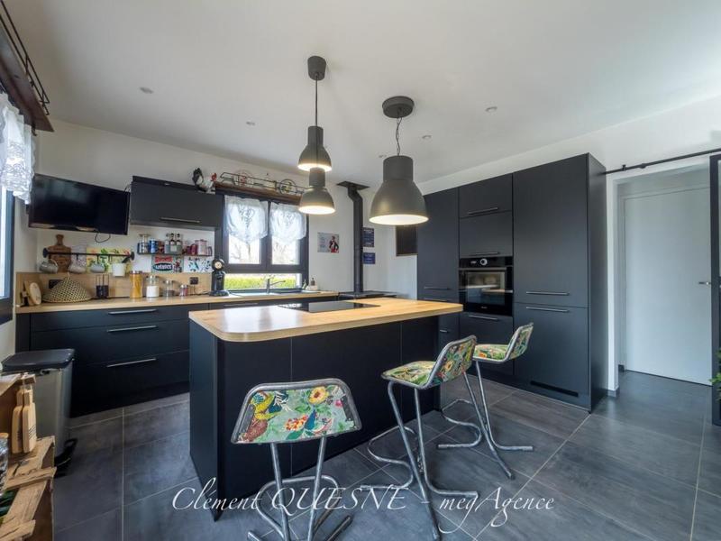 Maison - 118 m² - 5 pièces