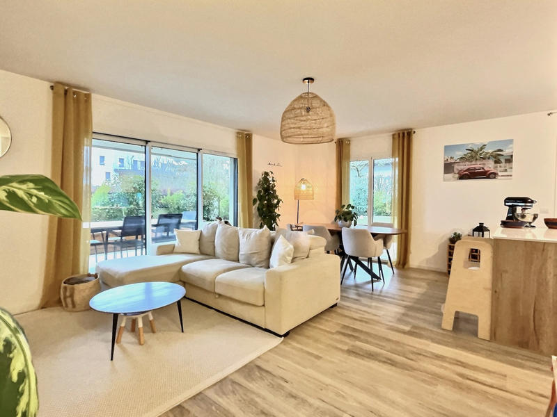 Appartement - 90 m² - 4 pièces