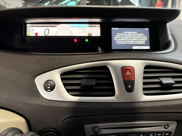 Renault Scénic III dCi 130 Fap Jade Euro 5 2011