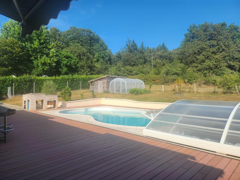 Maison - 102 m² - 5 pièces