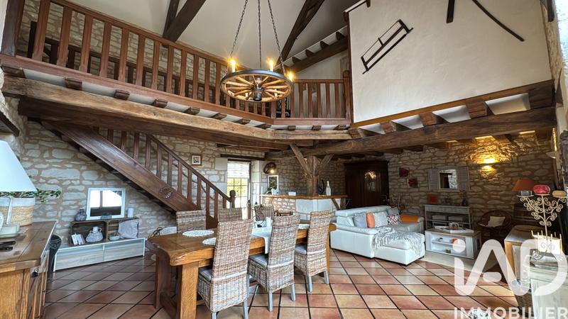 Maison - 120 m² - 4 pièces