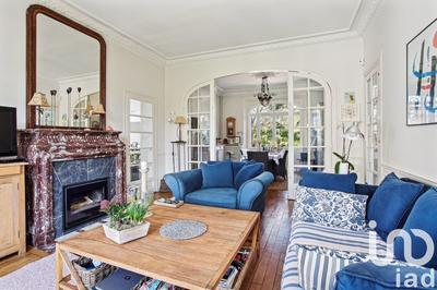 Maison - 171 m² - 6 pièces