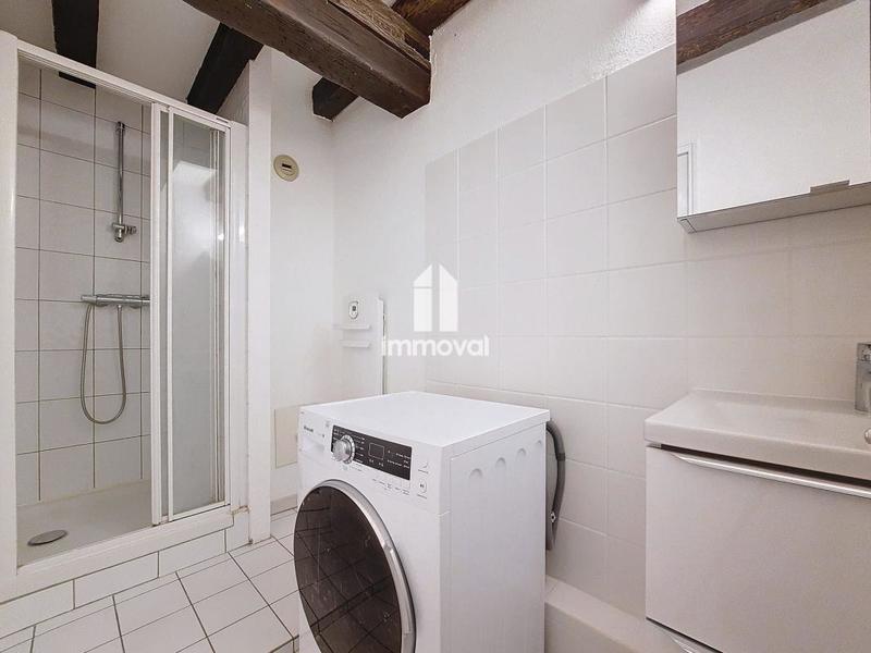 Appartement - 8 m² - 1 pièce