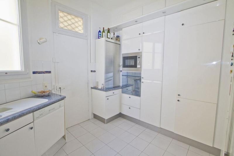 Appartement - 100 m² - 3 pièces