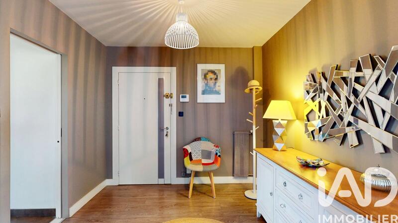 Appartement - 101 m² - 4 pièces