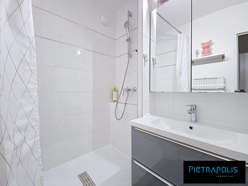 Appartement - 88 m² - 4 pièces