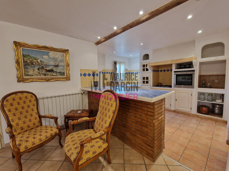 Maison - 122 m² - 4 pièces