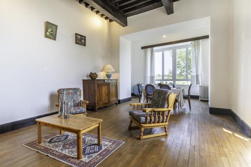 Demeure - 427 m² - 15 pièces