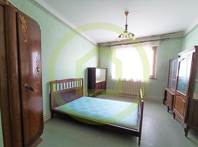 Maison - 167 m² - 7 pièces