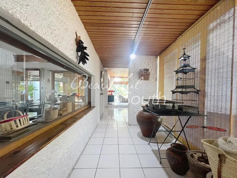 Villa - 202 m² - 5 pièces