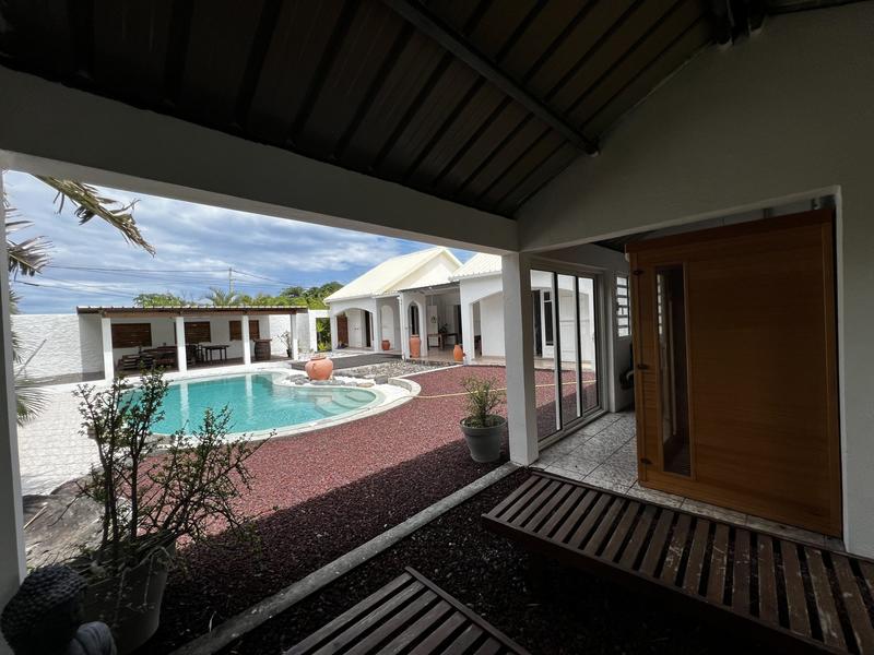 Maison - 314 m² - 7 pièces