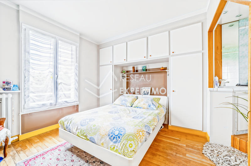 Maison - 206 m² - 9 pièces