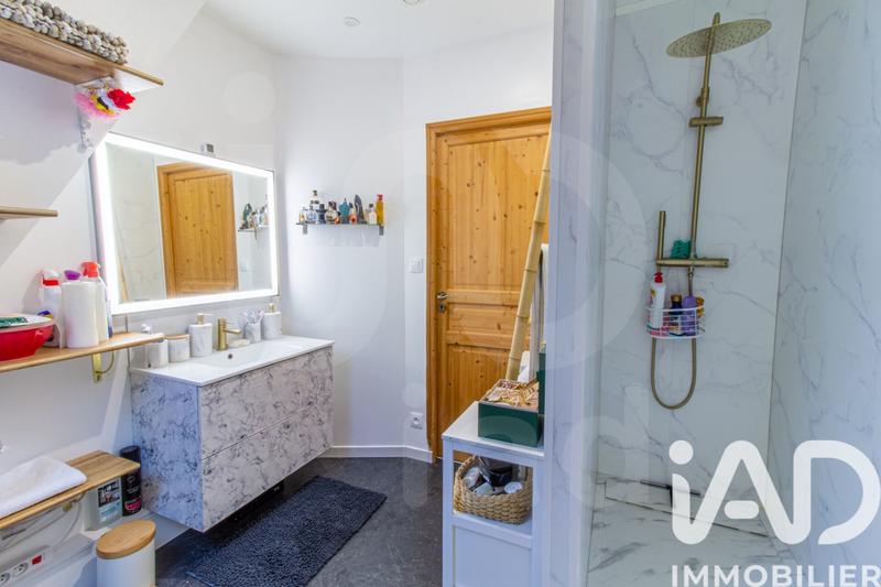 Maison - 97 m² - 5 pièces