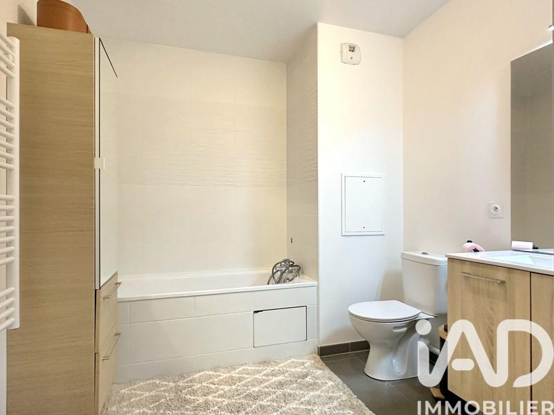 Appartement - 100 m² - 4 pièces