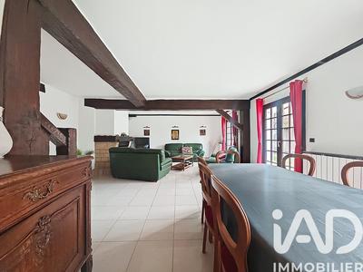 Maison - 190 m² - 8 pièces
