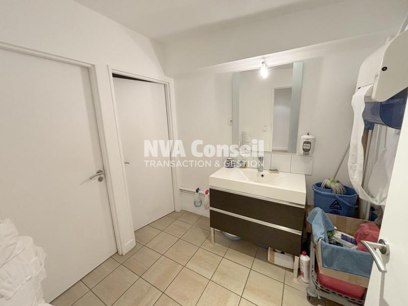 Local d'activités - 190 m²