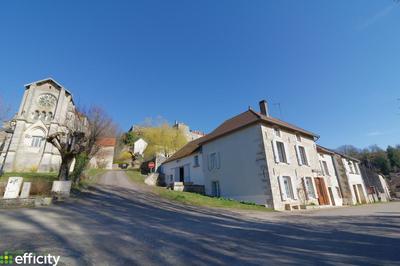 Maison - 128 m² - 7 pièces