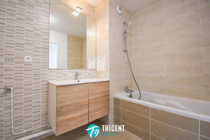 Appartement - 81 m² - 4 pièces