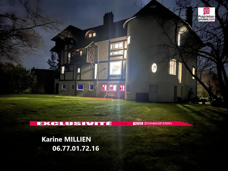 Maison - 400 m² - 13 pièces