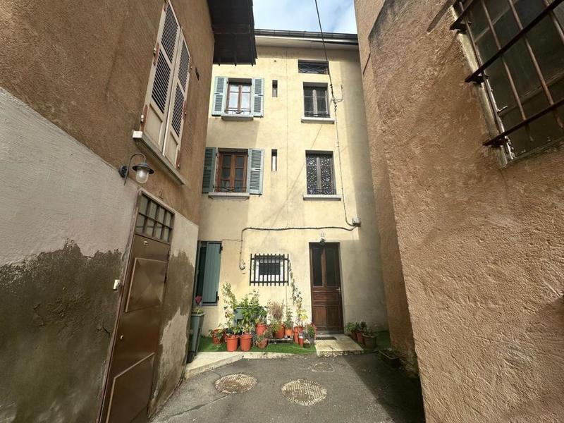 Appartement - 53 m² - 1 pièce