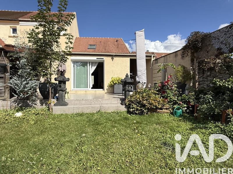 Maison de ville - 135 m² - 5 pièces