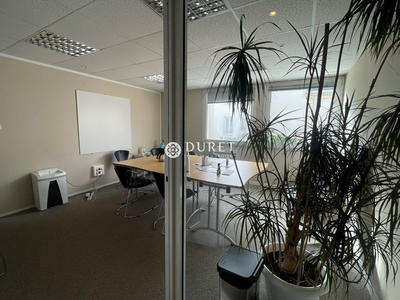 Bureau - 200 m²
