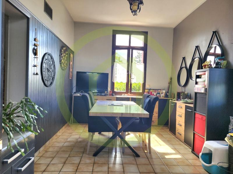 Maison - 68 m² - 5 pièces