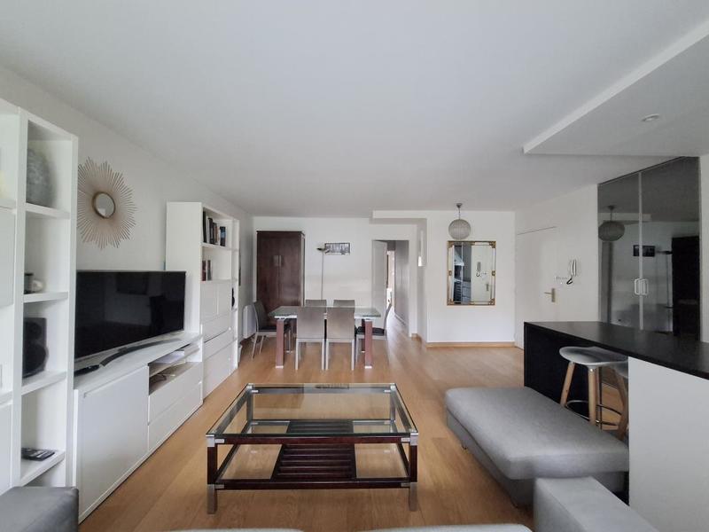 Appartement - 75 m² - 3 pièces