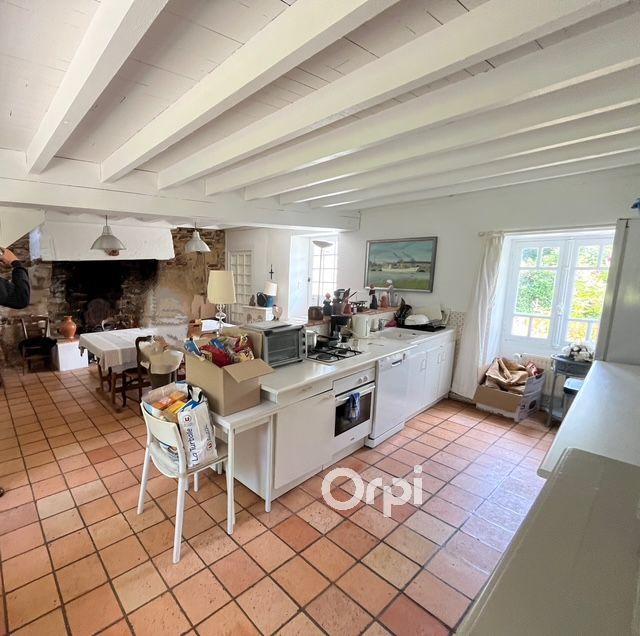 Maison - 153 m² - 6 pièces