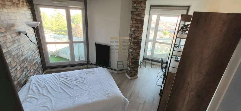 Appartement - 94 m² - 5 pièces