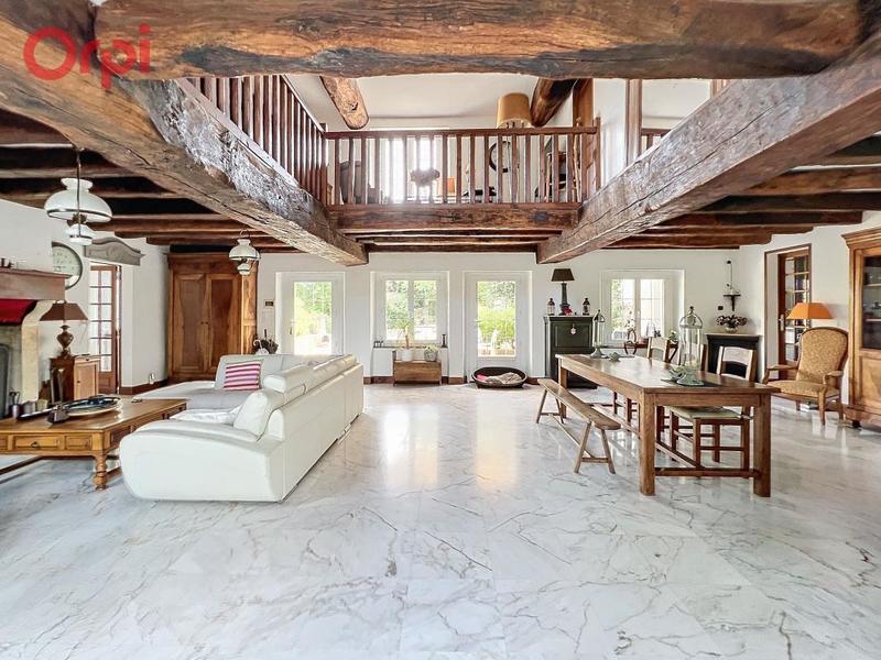 Maison - 297 m² - 6 pièces
