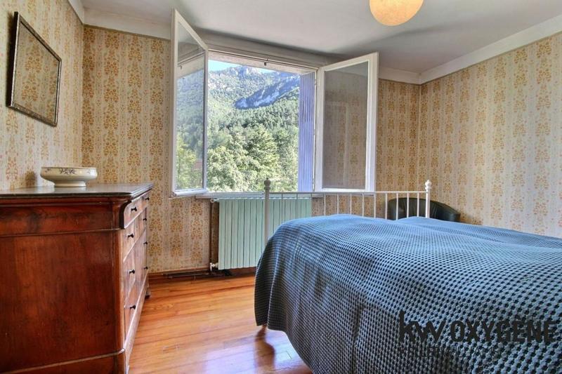 Maison - 178 m² - 10 pièces