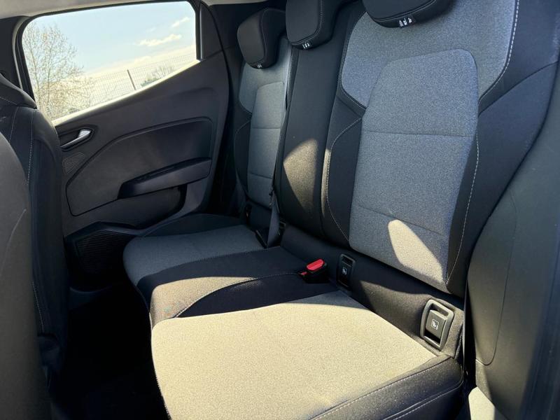 Renault Clio V TCe 90 X-Tronic Evolution