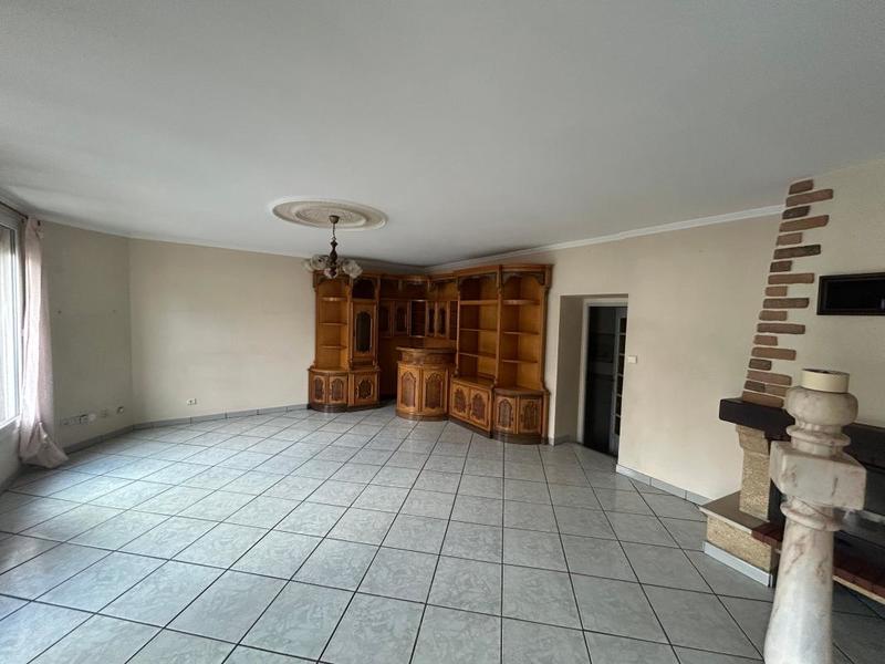 Maison - 144 m² - 6 pièces