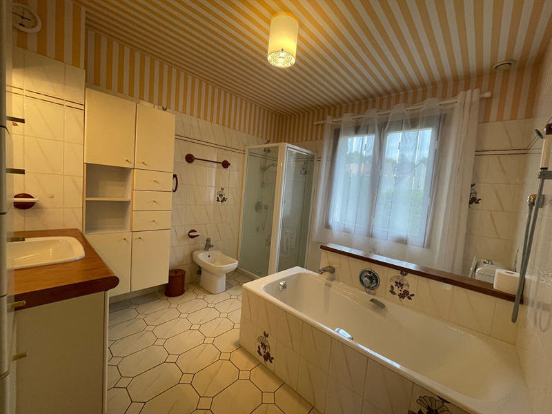 Maison - 134 m² - 7 pièces