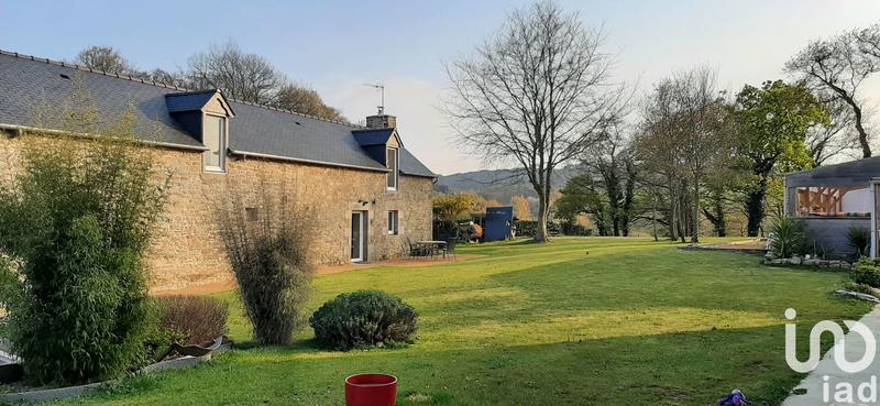 Maison - 180 m² - 10 pièces