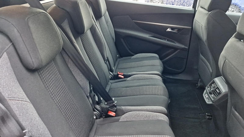 Peugeot 5008 Business bluehdi 130ch ss bvm6 active