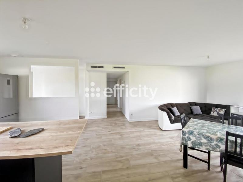 Maison - 97 m² - 4 pièces