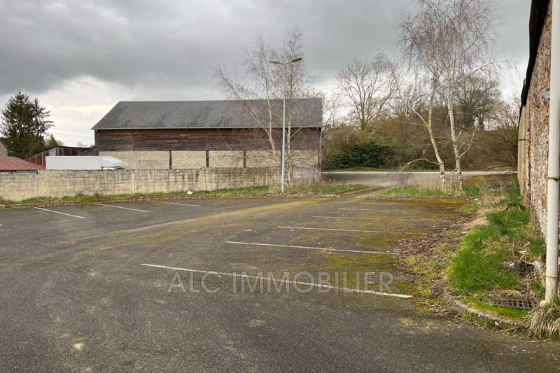 Local commercial - 1 060 m²