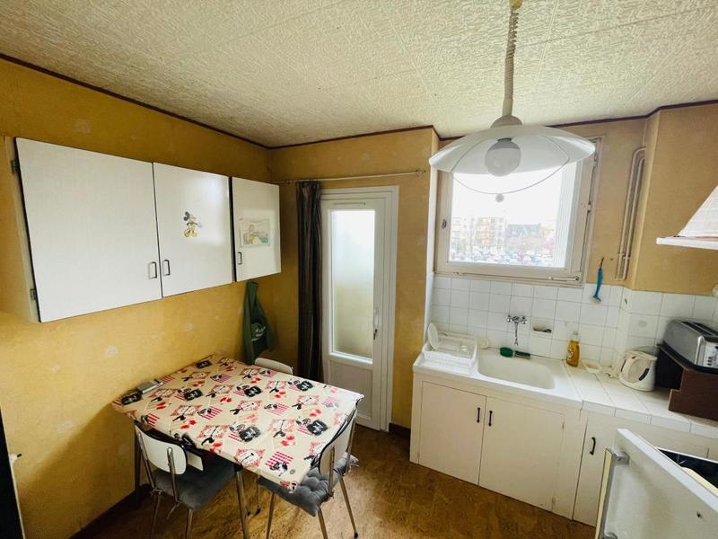 Appartement - 83 m² - 4 pièces