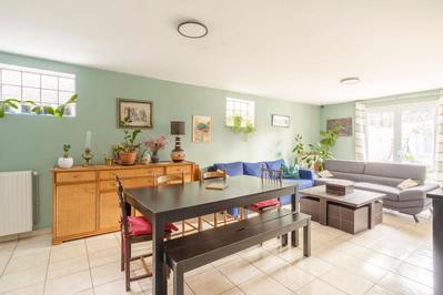 Maison - 94 m² - 5 pièces