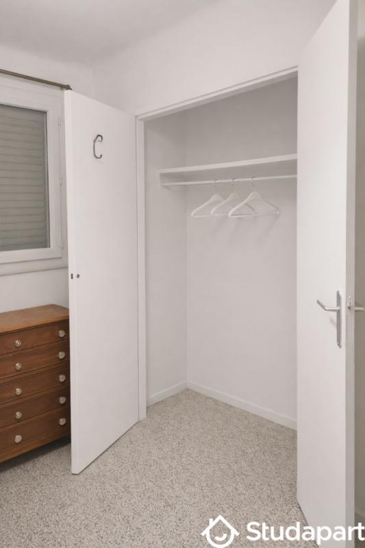 Chambre - 11 m² - 1 pièce